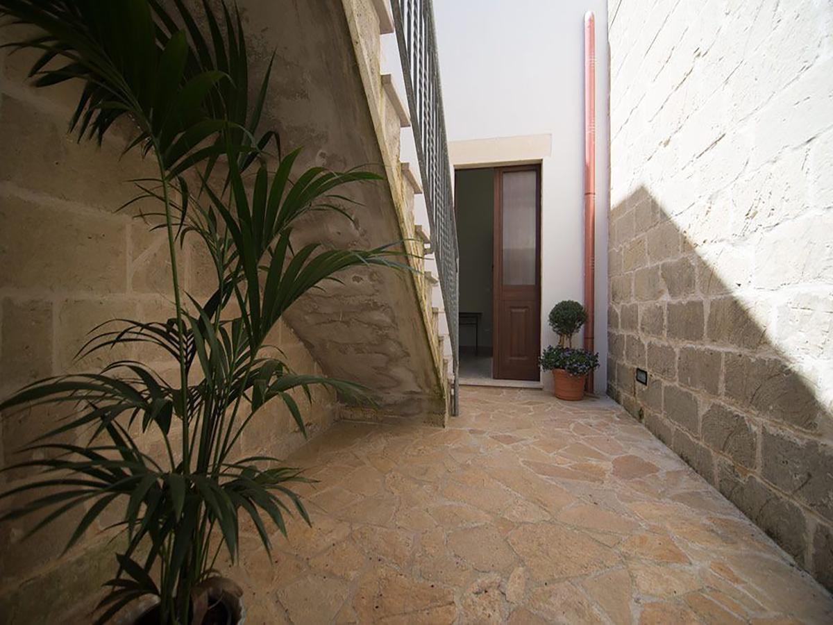 לינה וארוחת בוקר ורנולה Lu Caffa By Typney מראה חיצוני תמונה